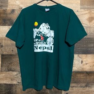 Vintage Mt. Everest Top of the World Nepal T-Shirt Size M